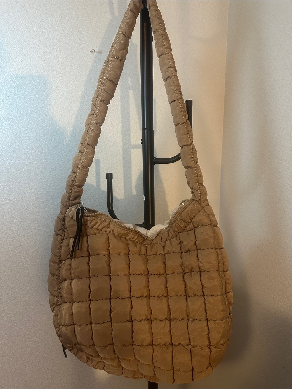 Quilted Hobo Shoulder Bag in Tan